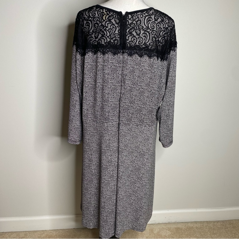 Michael Kors, black and white dress size 3X - Picture 5 of 7